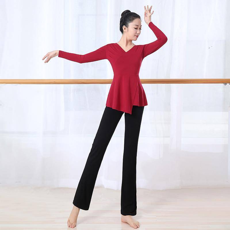 Chinese classic Latin modern dance for the Chinese nation, with new clothes for high-quality dance and training