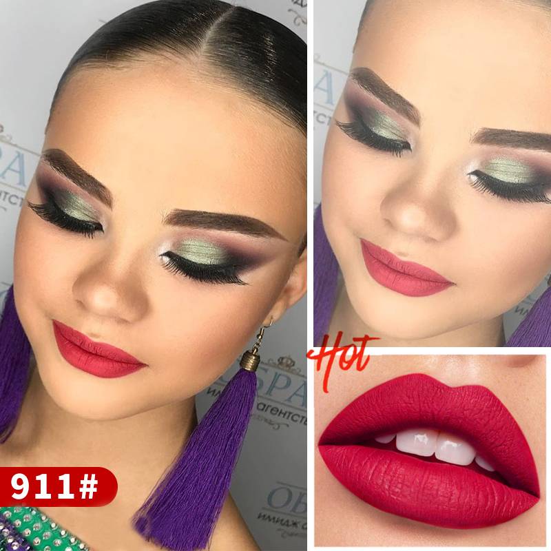 Latin dance special lipstick children's test competition dark non -stick cup can not remove color lip glaze national standard dance matte dark red