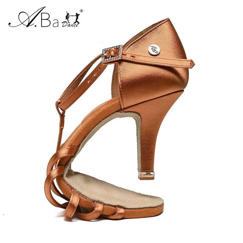 A Battle Dance Shoes Boutique Mid -High -Hee Latin Dance Shoes Female Female Soft Body T and Dance Shoes Practice Shoes Conevole Heel