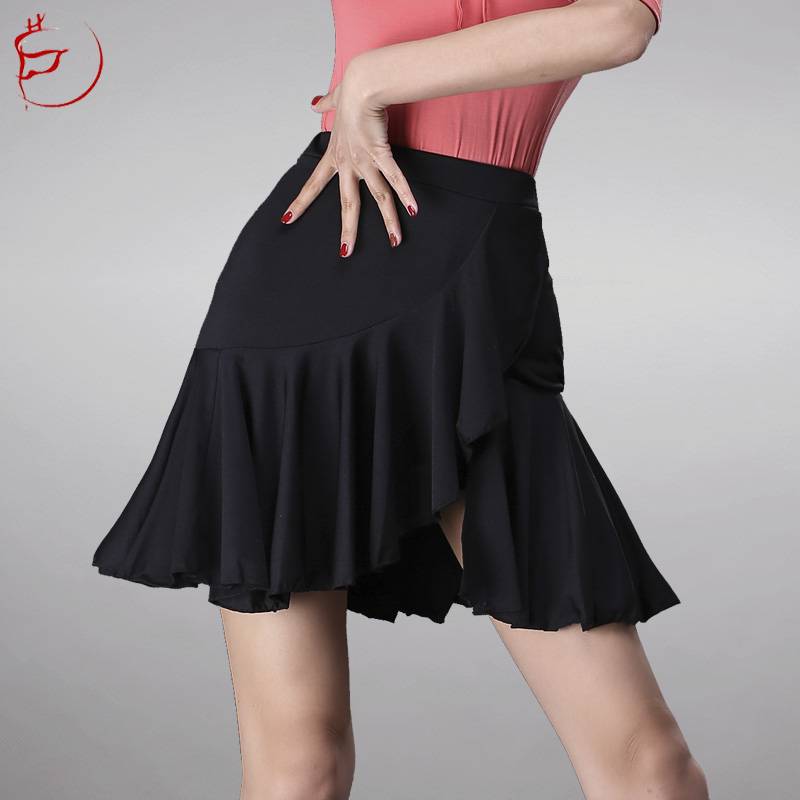 New Latin dance skirt Female adult skirt new dancing performance big swing skirt professional dance practice clothing