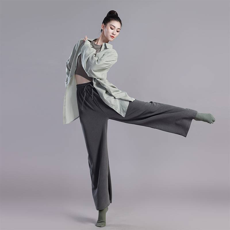 Modern dance shirt men and women, the same size shirt dance suit jazz dance practice service, performing clothes