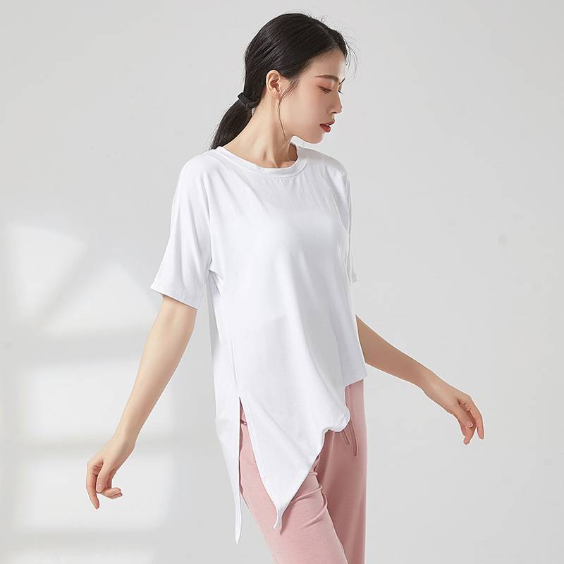 Modern dance practice service female ancient style loose right split classic dance short -sleeved white T -shirt model performance performance