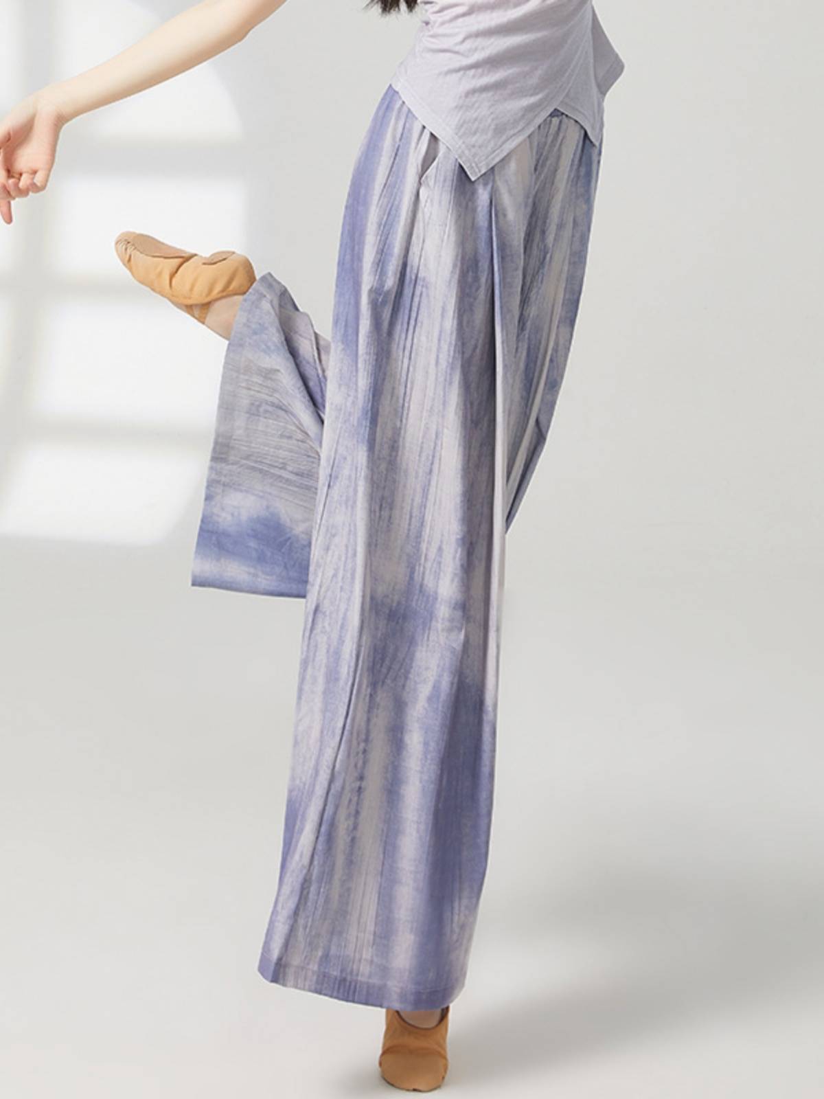 Classical Chinese dance elegant vertical pleated wide -leg pants female modern dance pants -shaped exercise service teacher class