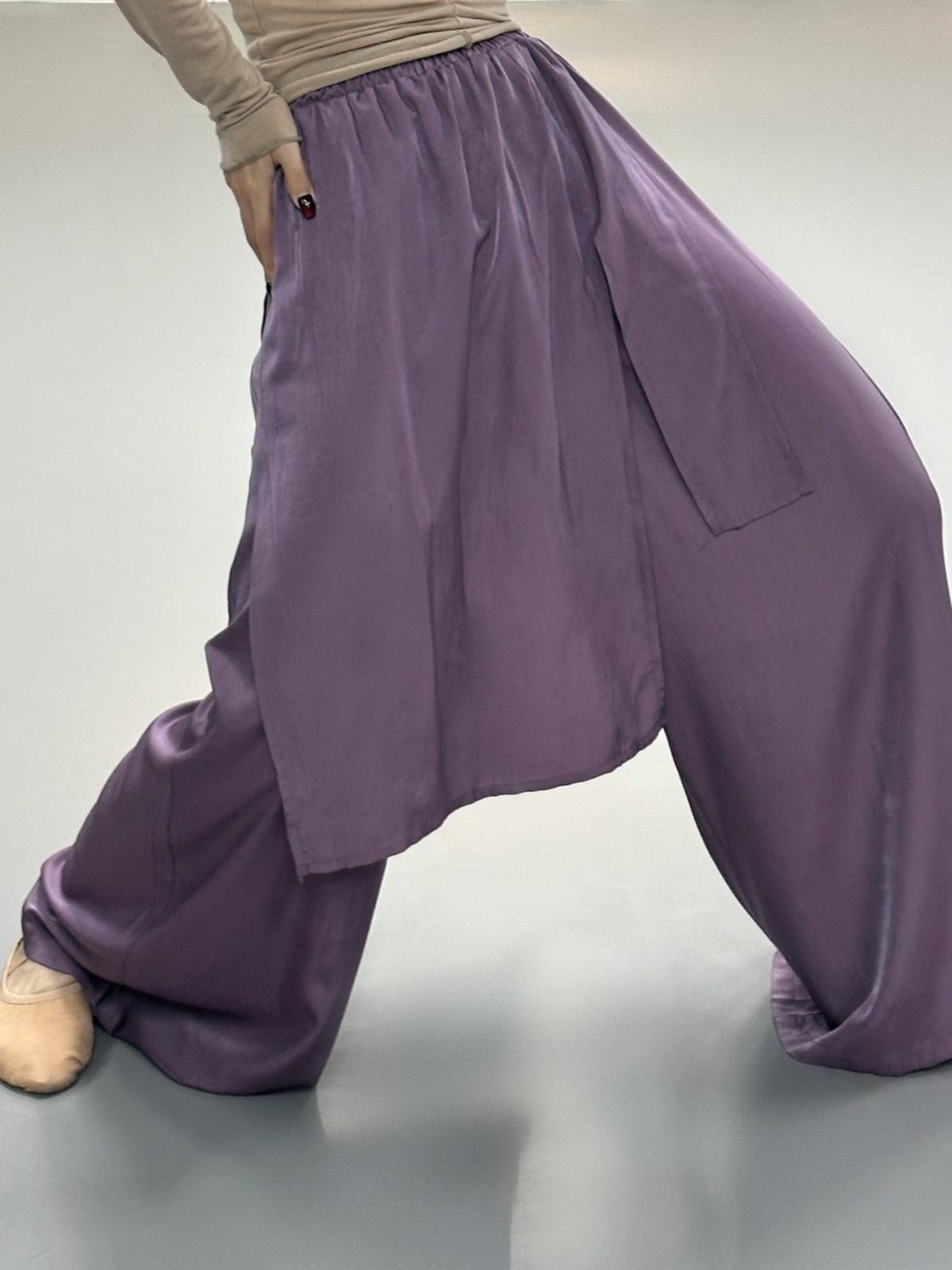 Modern dance pants layered sense of elegant wide leg pants loose Chinese dance pants new body practice uniform