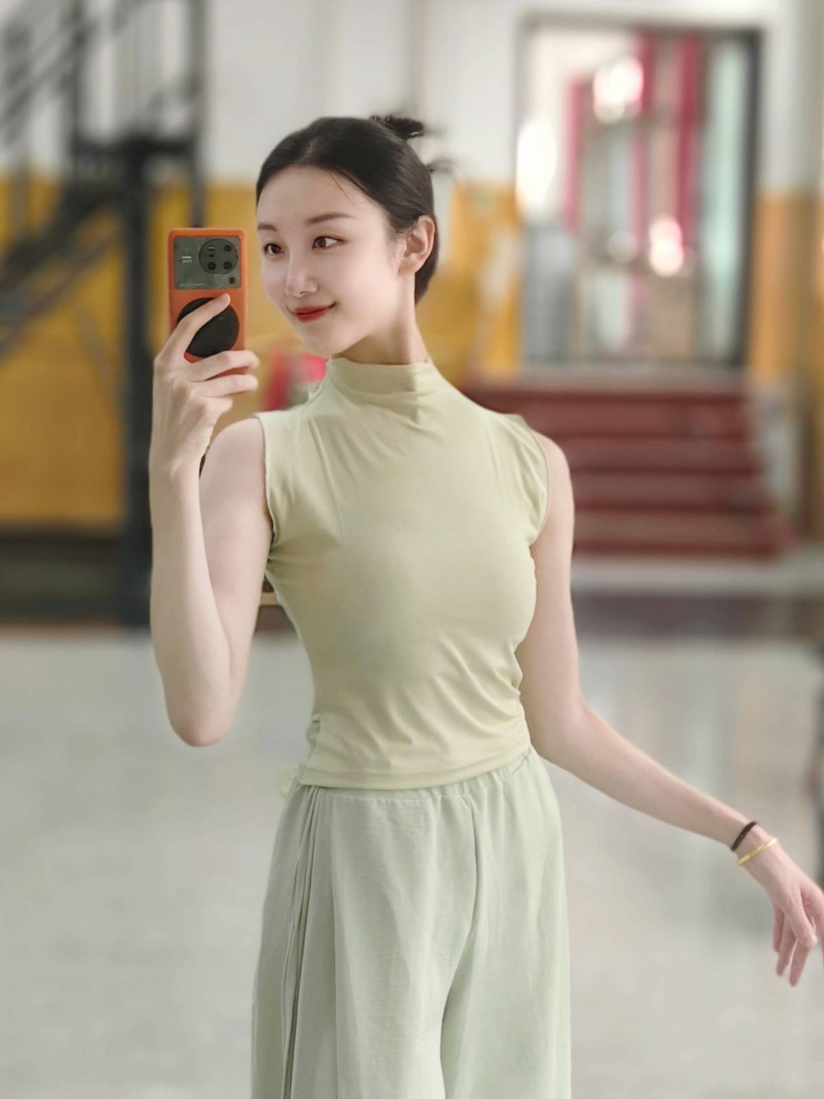 Classical dance -shaped body exercise uniforms in summer new daily clothes can wear back -back modern dance short -sleeved dance clothes