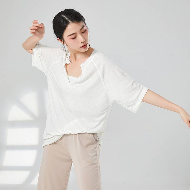 Modern dance dance birthday wearing loose deep V male and female personality long -sleeved T versic top top dance clothes