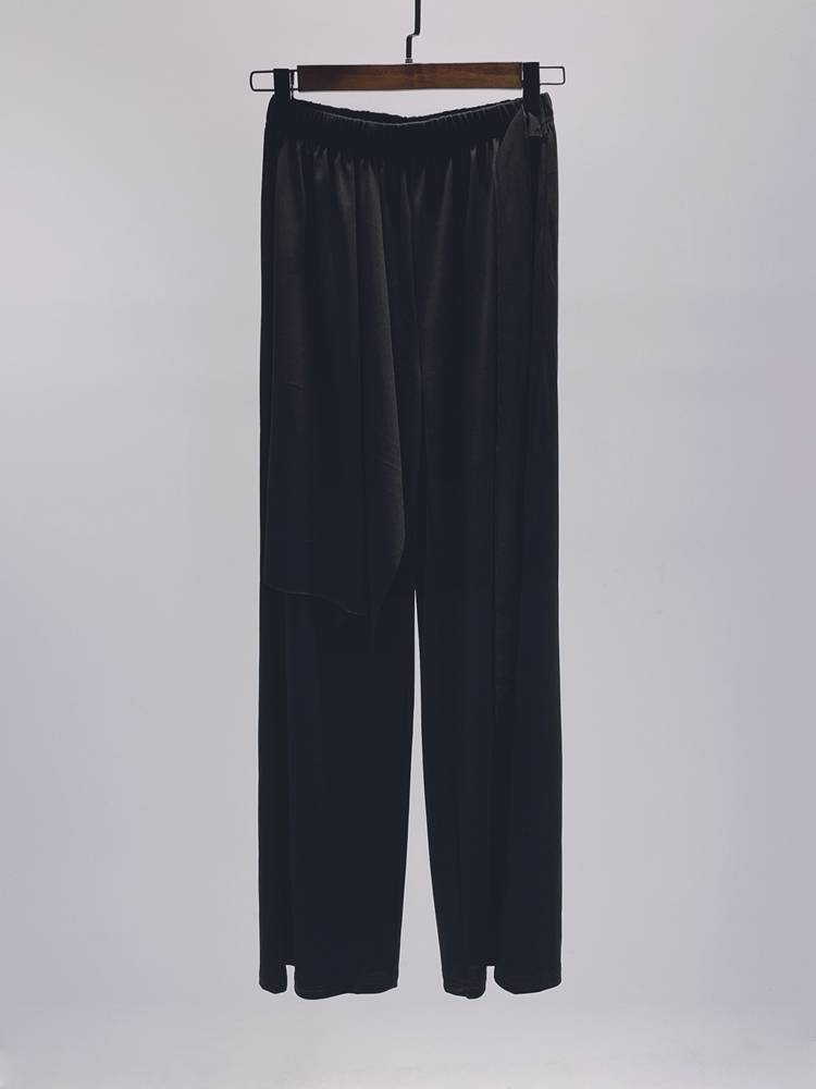 Classical dance loose silk, smooth and elegant wide leg pants modern dance practice service practice pants adult training dance pants