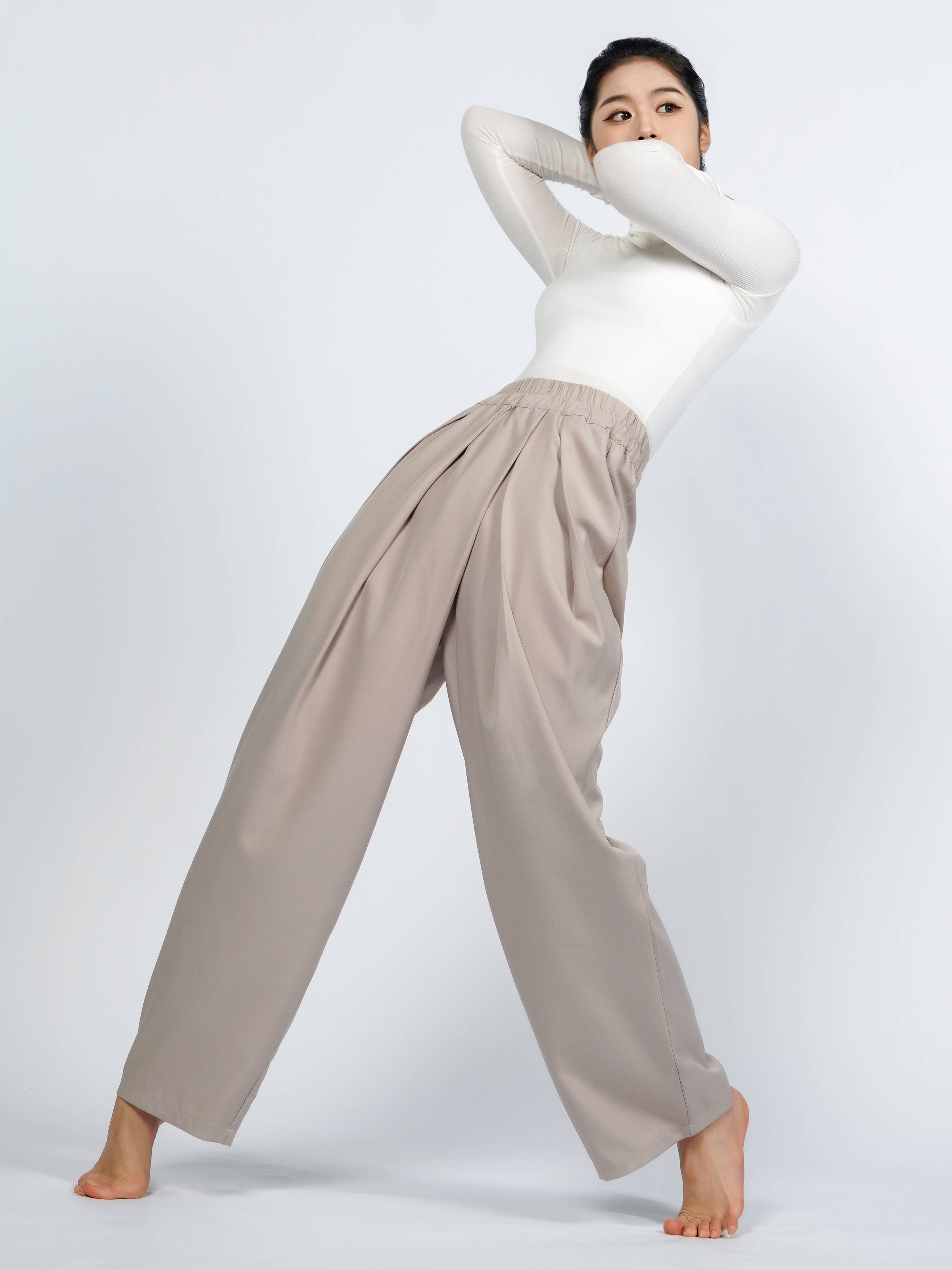 Put a TF0103 Modern Dance Pants Pants straight and loose, thin dance pants, wide -leg pants, men's and women's same trousers