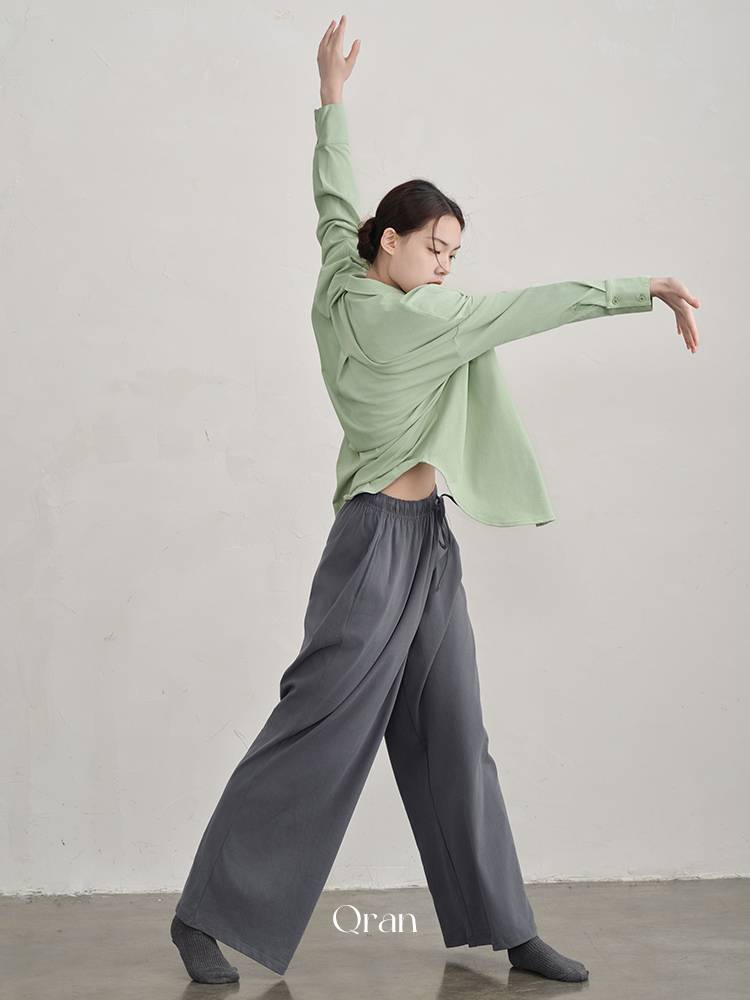 Qran Dance Troupe Modern Dance Men and Women's same shirts, wide version of the loose cotton soft comfort shirt