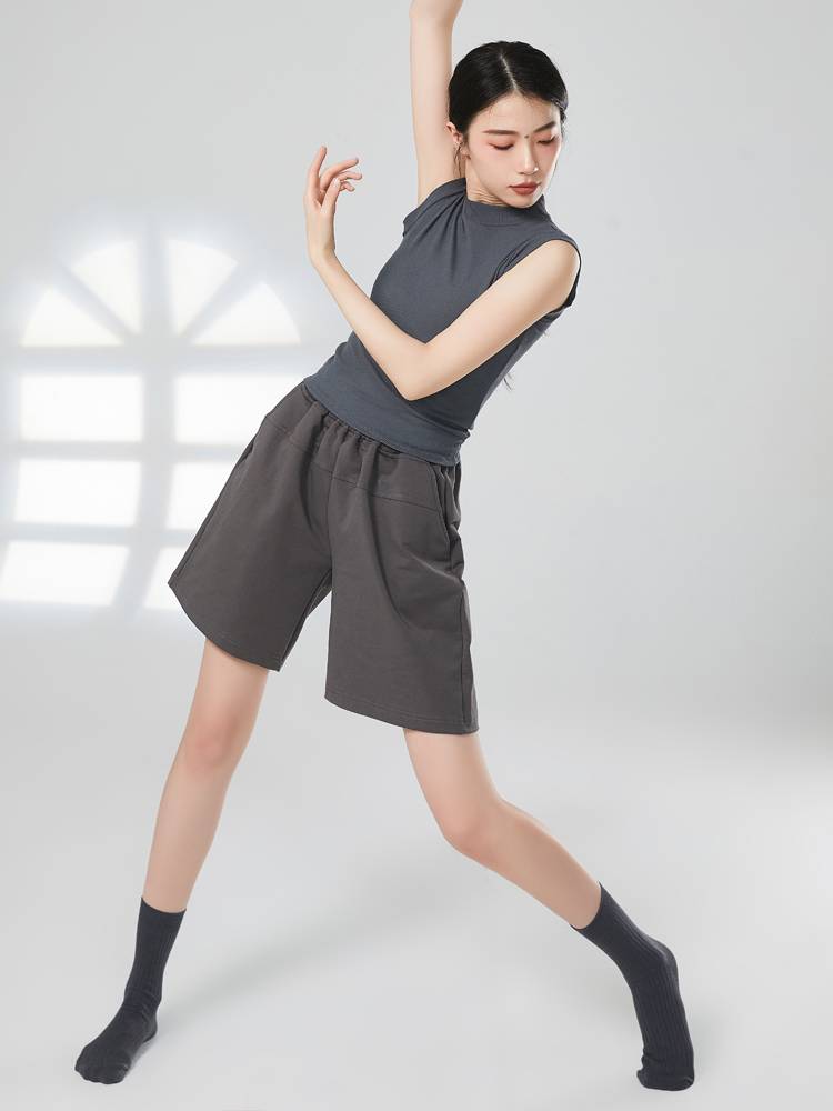 Chinese modern dance exercise female short -sleeved small high -necked sleeveless top Dance birthday often wear dancing clothes summer