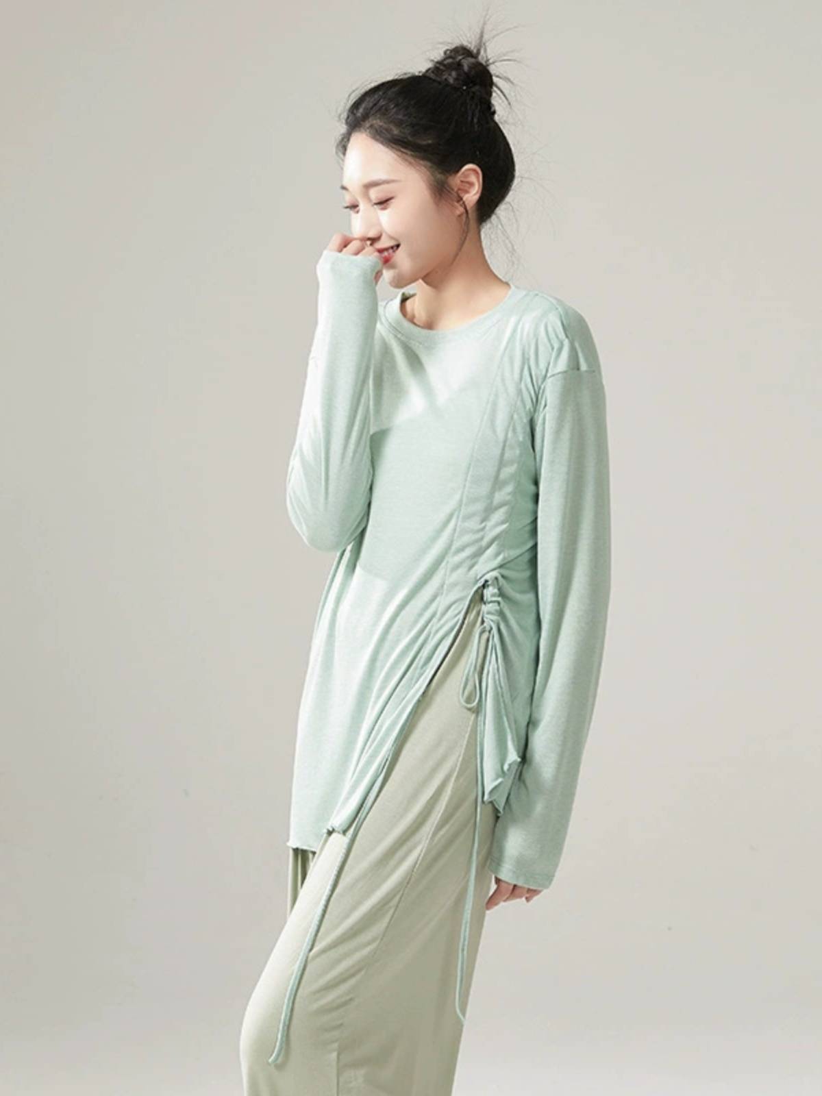 Modern Dance Practice Classical Dance Splitting Strip Loose Top Together Top Sample Training New Teachers Class Dance Services