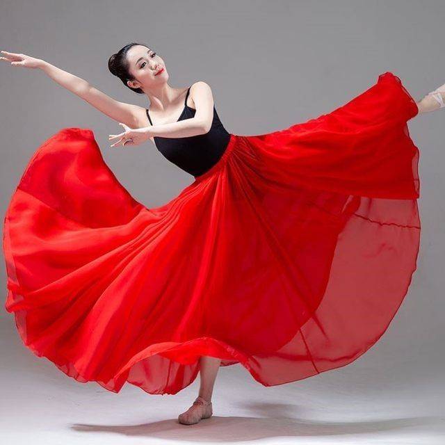 Classical dance clothing female elegant skirt big skirt big skirt Wanjiang dance modern dance Xinjiang dance exercise uniform long yarn skirt