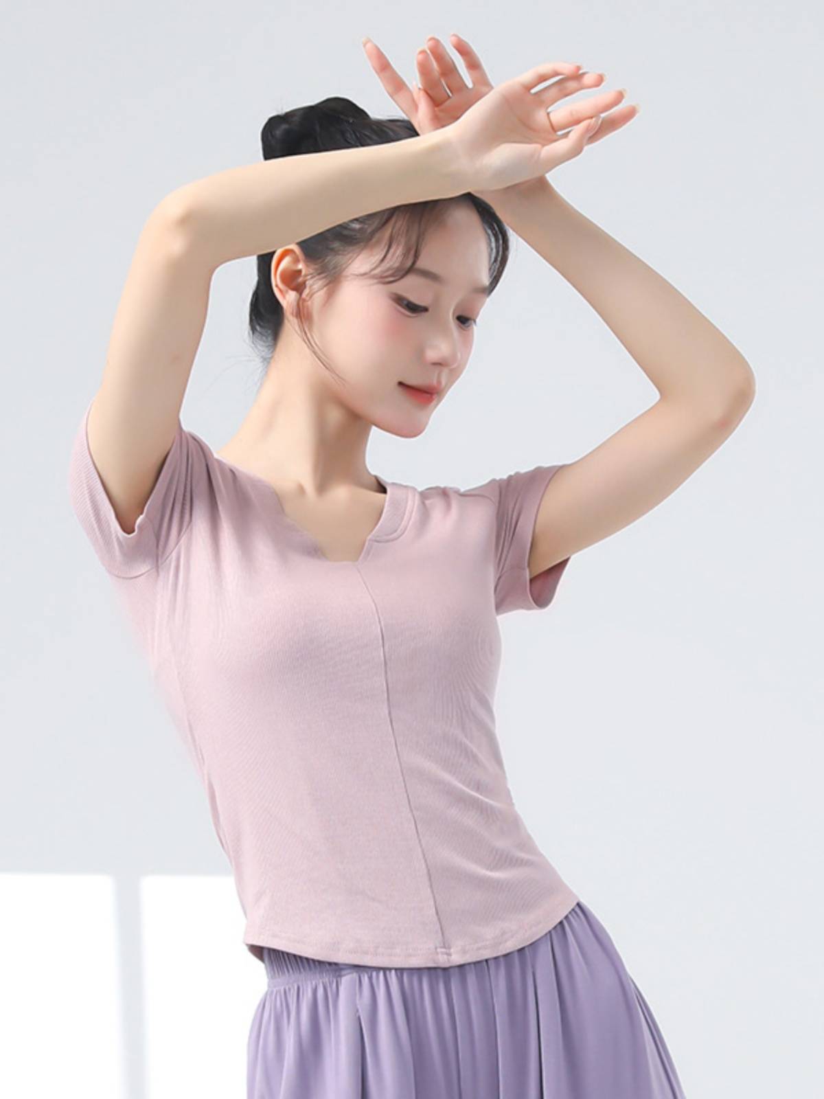 Modern dance exercise service women's top in summer new self -slim adult short -sleeved training clothing classical dance clothing