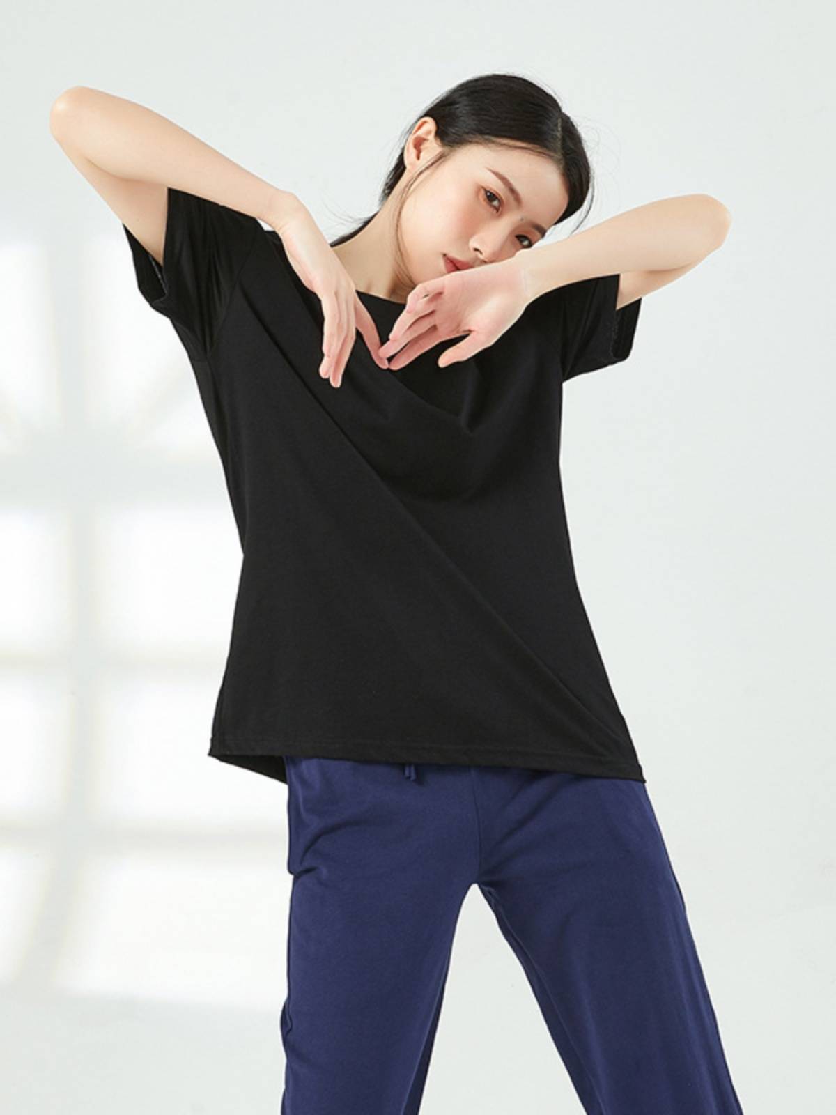New adult dance top sportswear men's same models of loose exercises short -sleeved modern dance summer black cotton