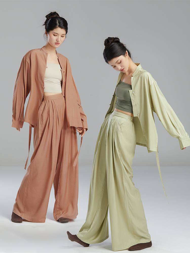The new Chinese-class traditional-coloured choreographer