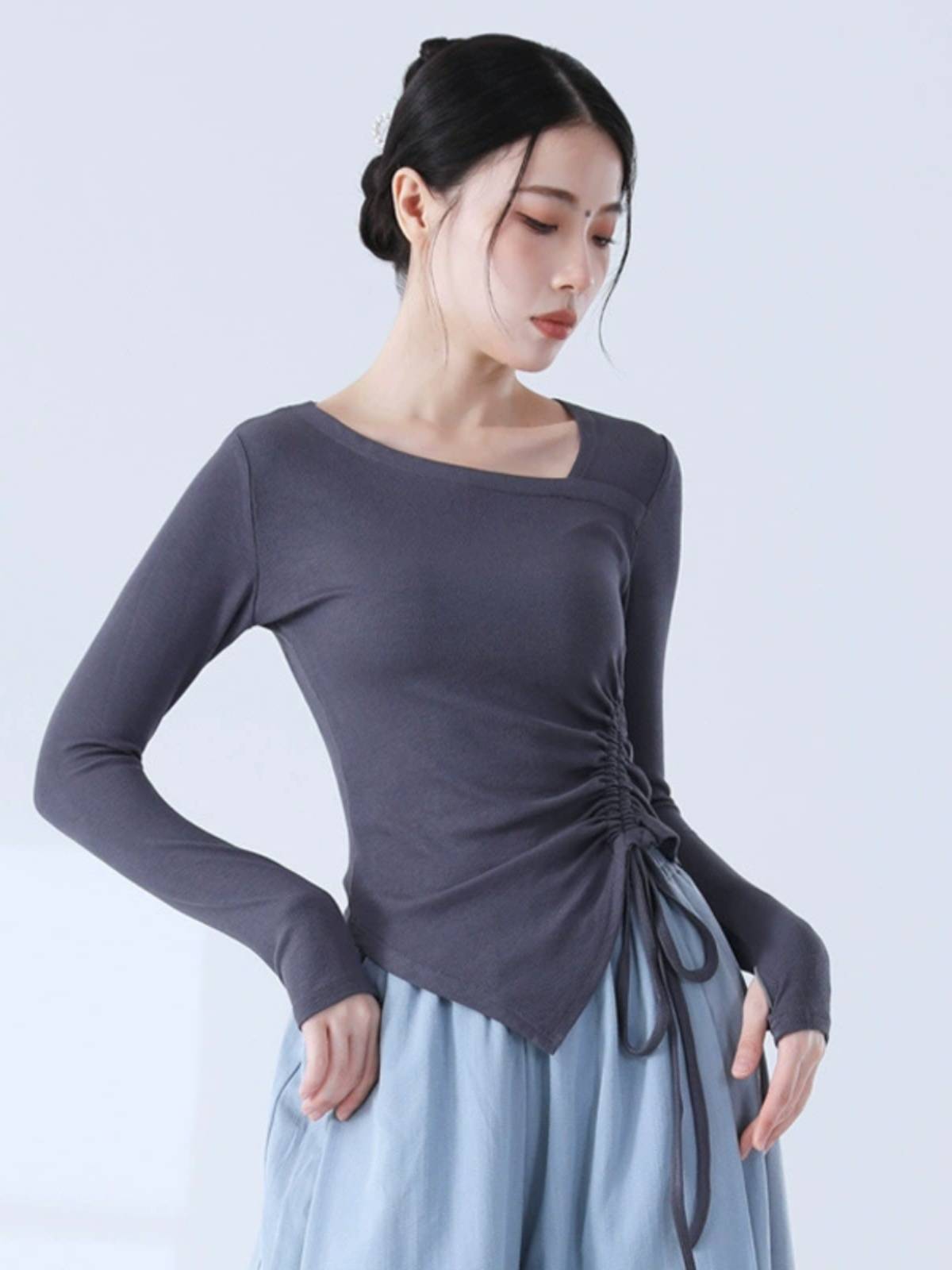 Dance practice service Modern classical dance clothing slim sleeve finger drawing thin design professional clothing teacher top