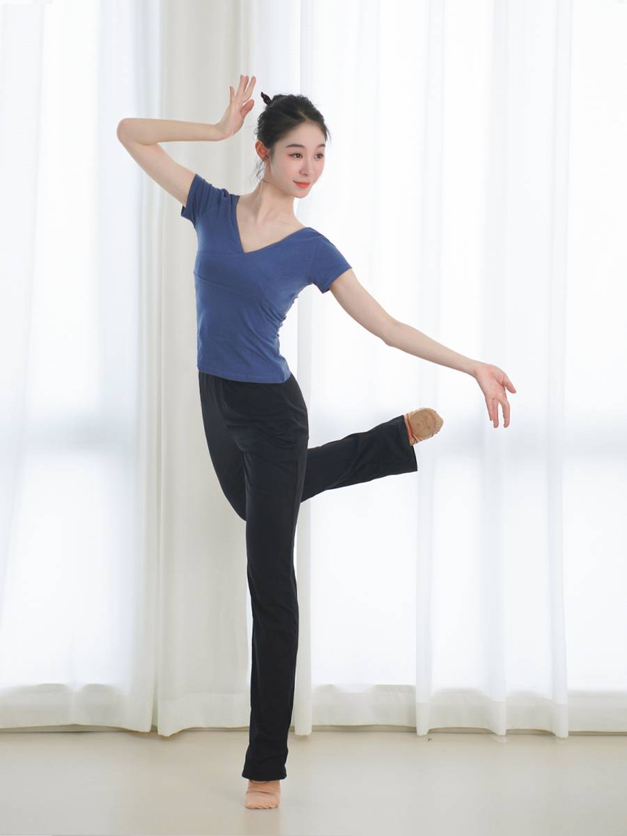 Ji Dance straight dance pants female practice pants, Chinese dance exercise, nylon pants, nylon pants test rating folk dance pants