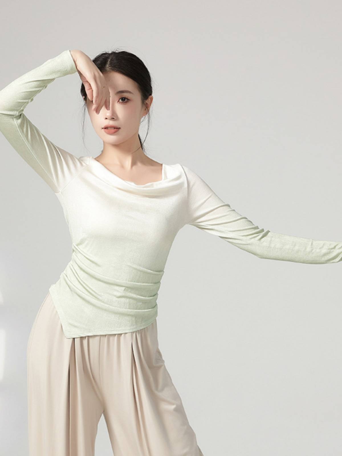 Classical dance clothing gradient upper upper collar long sleeve modern dance body is thin and thin daily body teacher class training service