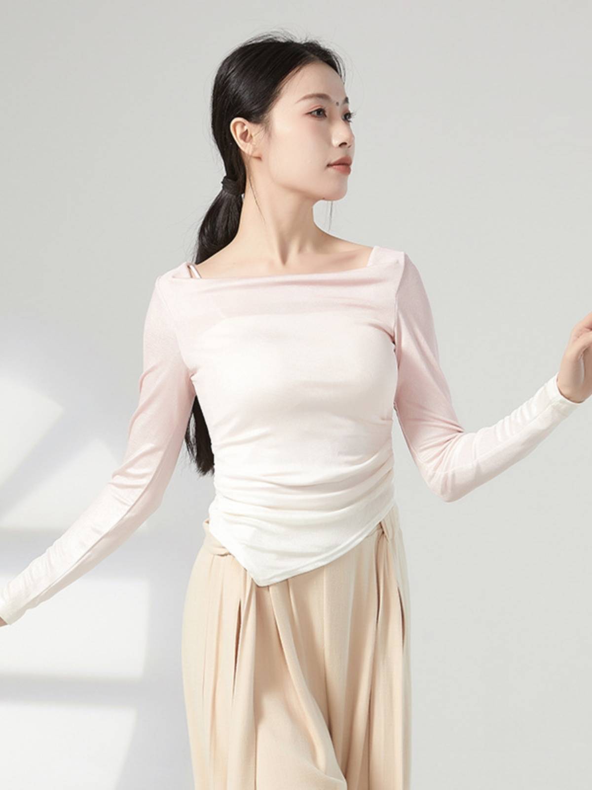 Classical dance clothing gradient upper upper collar long sleeve modern dance body is thin and thin daily body teacher class training service