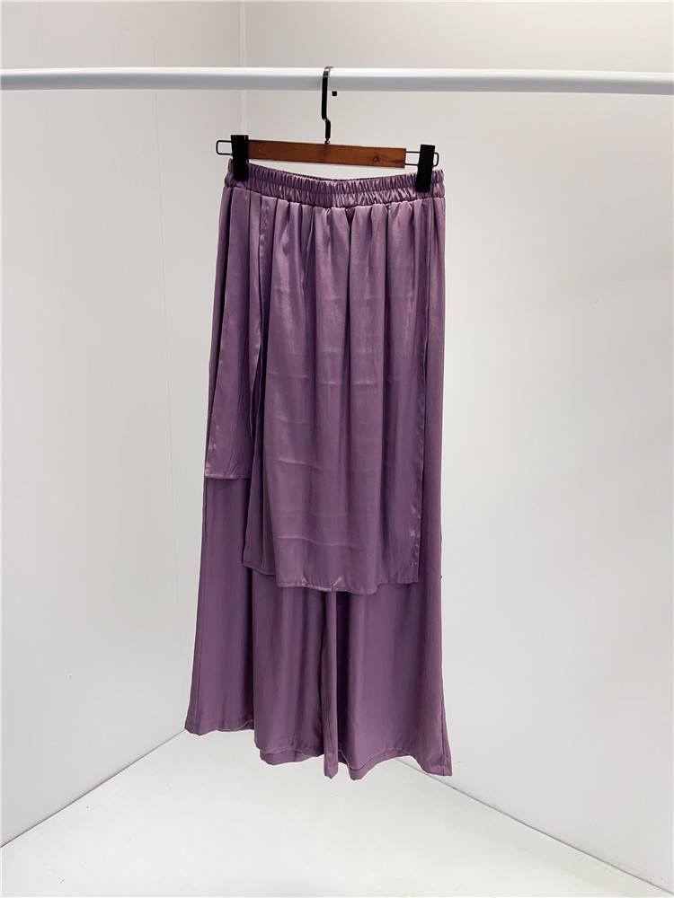 Classical dance exercise suit, loose, elegant wide leg pants, thin and dive pants, Chinese dance pants modern dance exercise pants