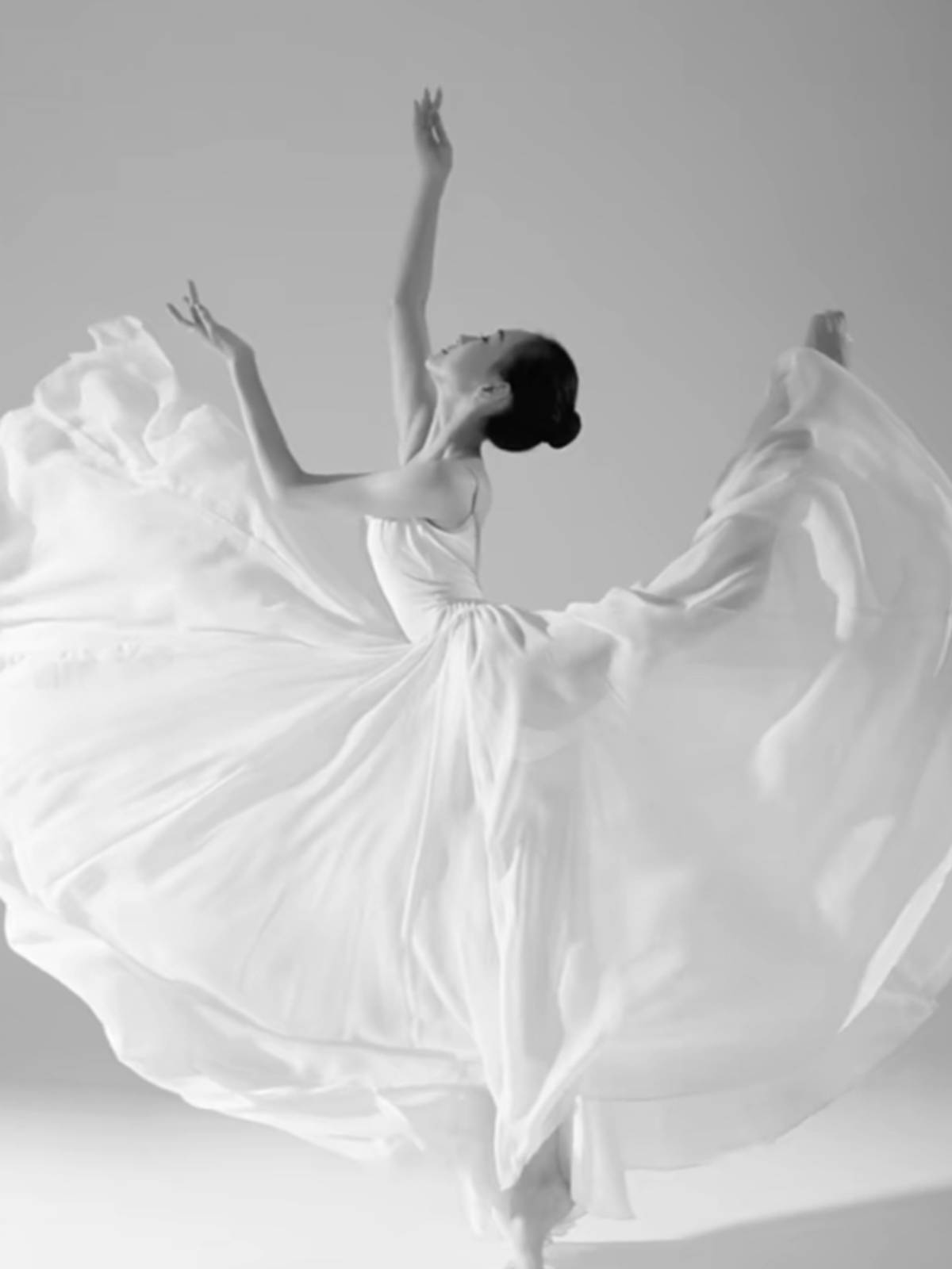 Classical dance clothing female gauze skirt elegant nation modern Chinese dance 720 degree large skirt practice performance half -body skirt
