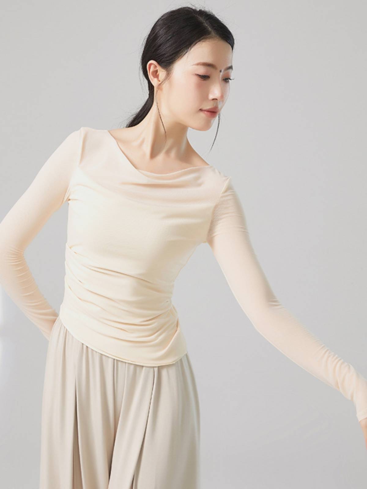 Modern dance dance repair long -sleeved top Chinese dance nation practitioner, self -fit body service female teacher, class