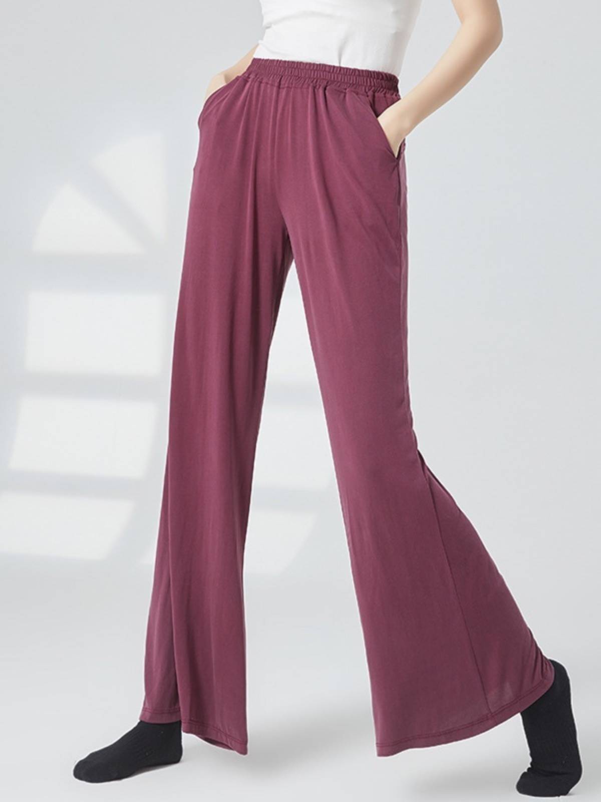 Modern dance wide -legged pants straight pockets of 10,000 year pants female classical dance dance clothing copper ammonia silk training pants