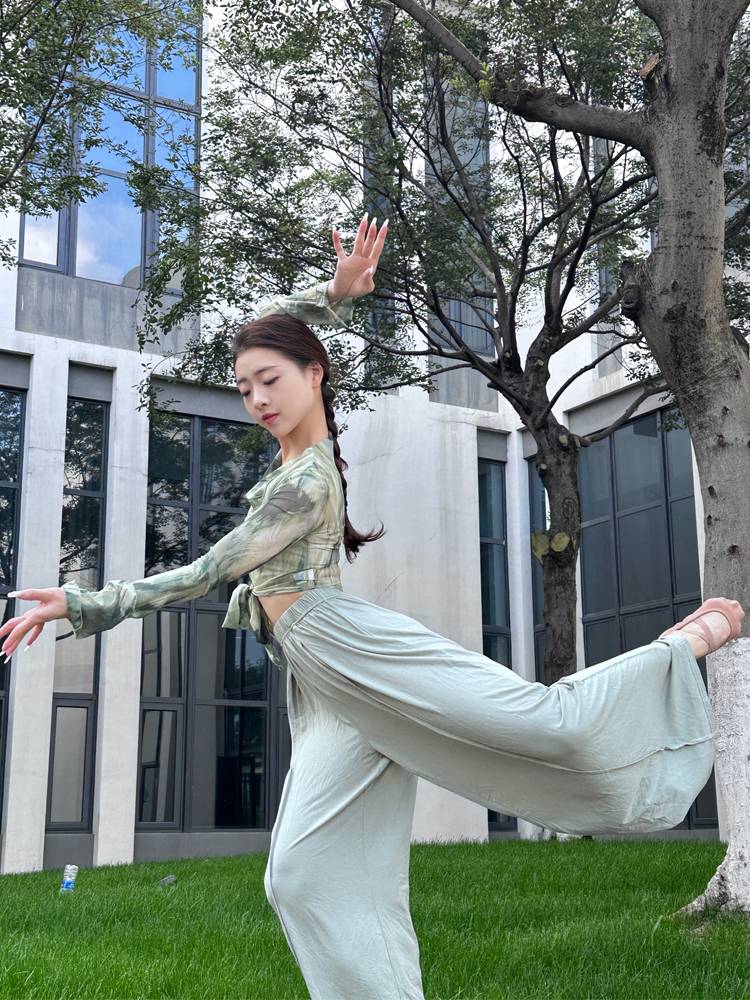 Modern dance pants feel in summer thin dance pants classical dance exercise pants loose wide leg pants dancing