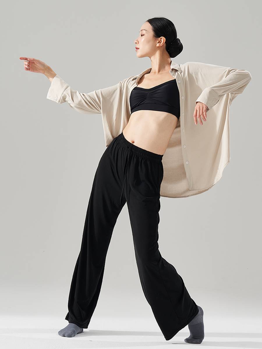 Modern dance shirt shirt shirt classical dance/may/might as well see a female elegant and loose dance practice suit