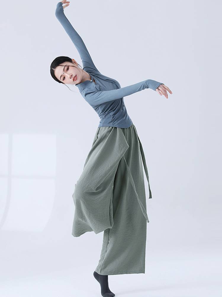 Modern dance classical dance exercise pants loose, elegant wide leg pants, vertical folds, panties dance birthday often wear