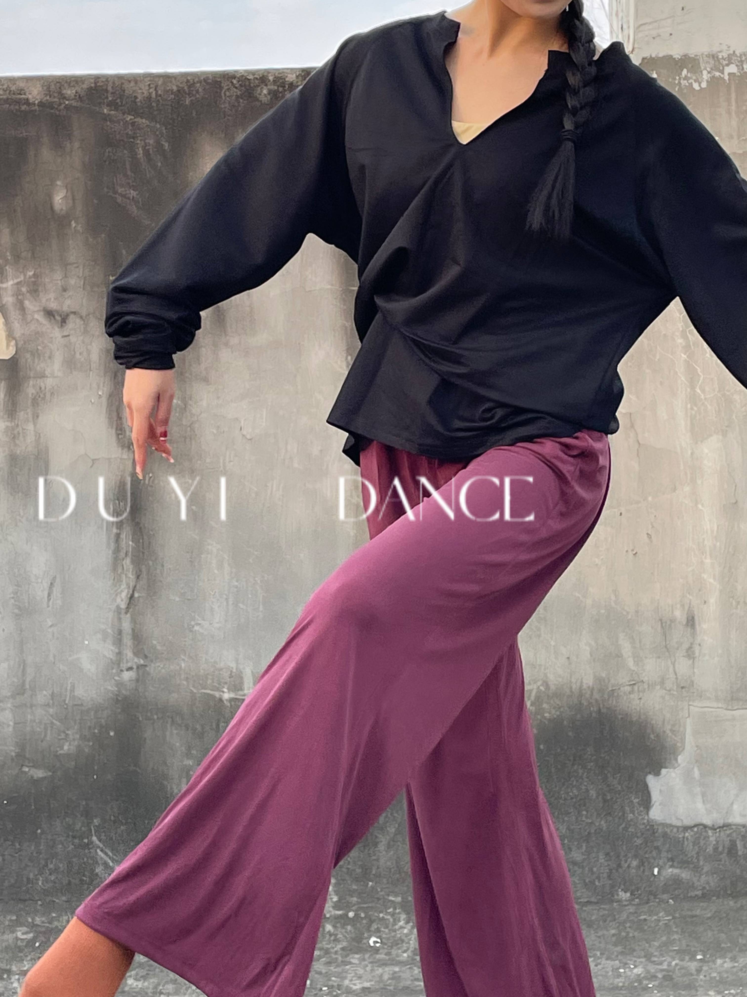 Modern Dance Shengda Dangsheng Daily Playing Loose Deep V Men and Women's same personality Personalized long -sleeved modern dance top