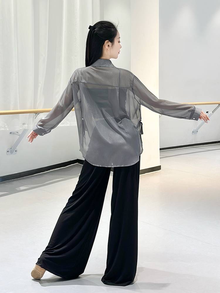 Modern dance clothing elegant and loose shirt tops in summer practice clothes Chinese dance dance clothing long -sleeved cardigan female