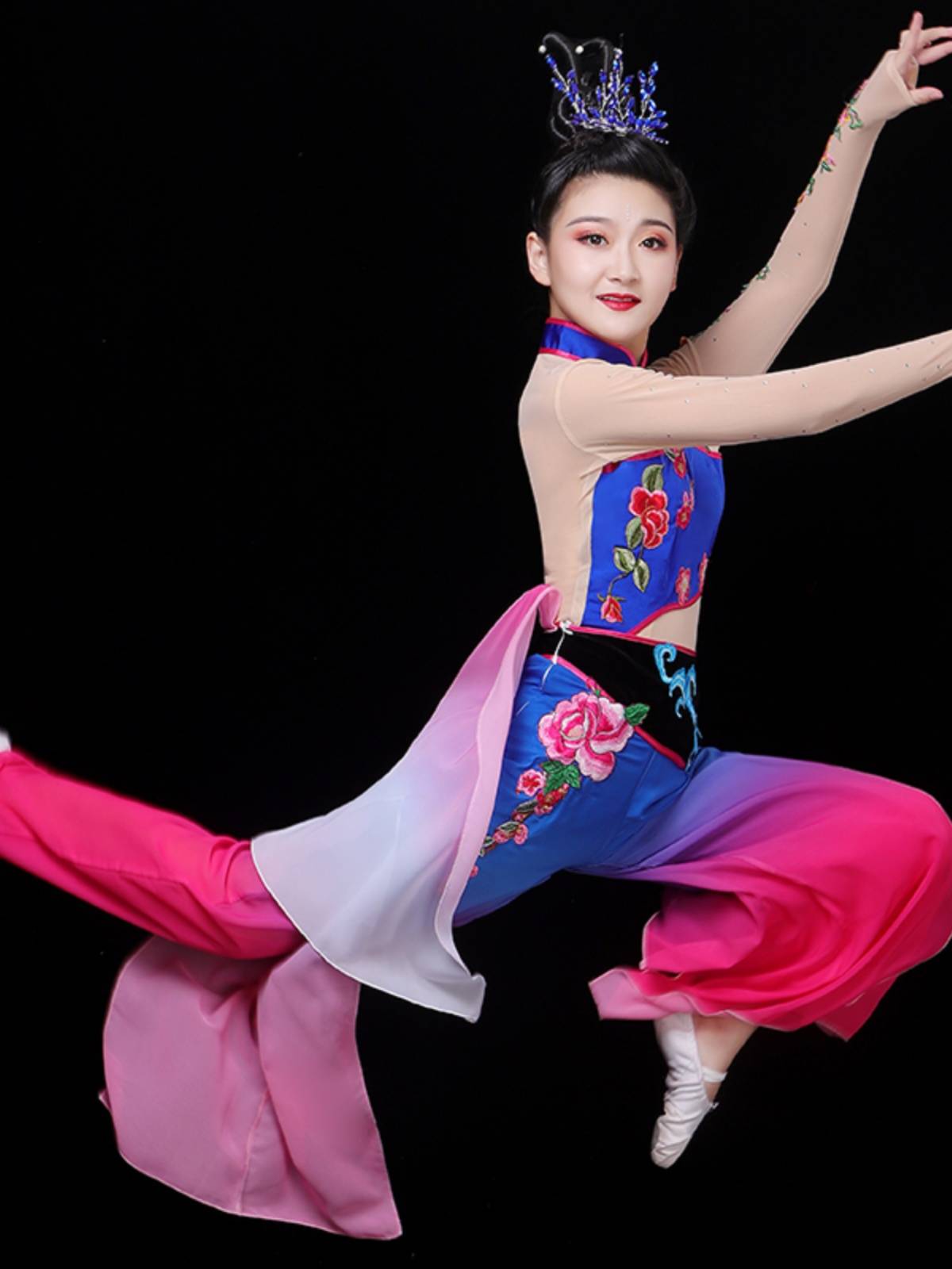 New classical dance slim performance service female fan dance umbrella dance flowing modern national Yangge service square dance set