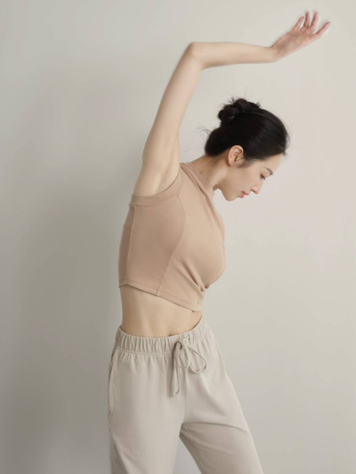 Dance service sleeveless vest Modern dance repair body temperament practice service spring and summer fitness yoga top sports dance service