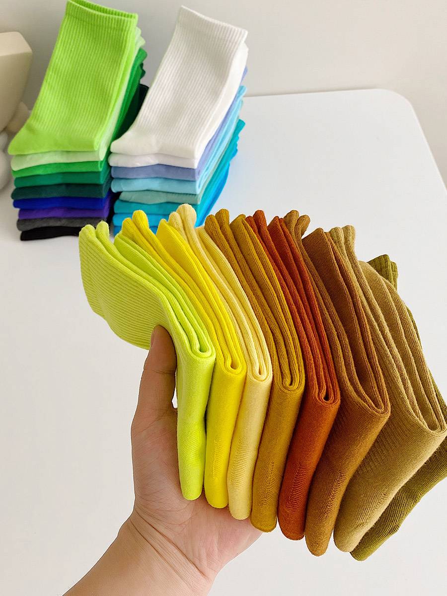 Color socks children Modern dance socks pure cotton spring and autumn dance long cylinder solid color candy color dopamine in stockings