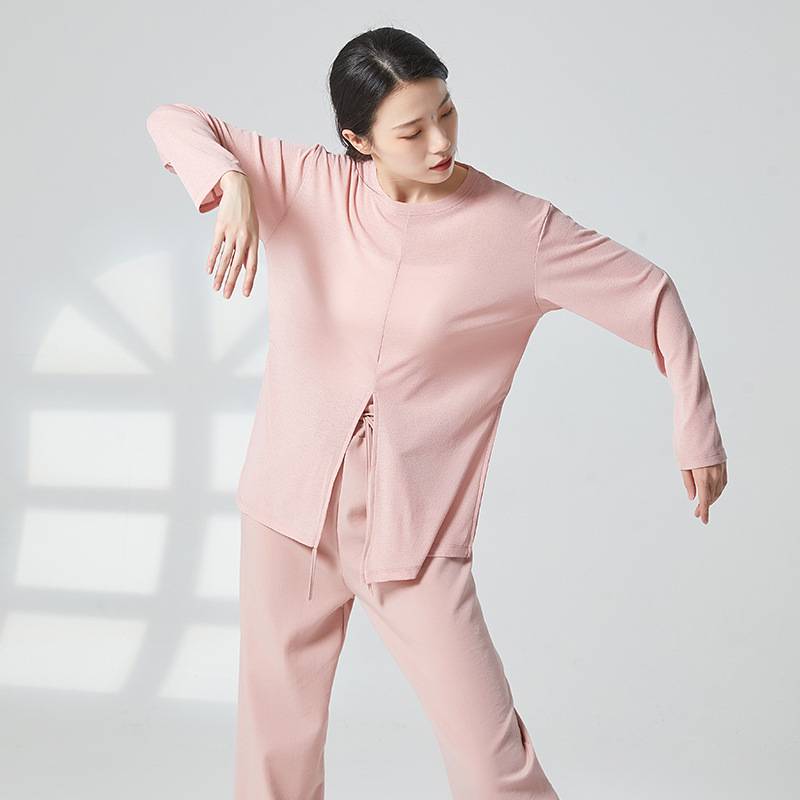 Modern dance dance birthday wearing loose long sleeves with a shirt Chinese shape classical dance performance service square