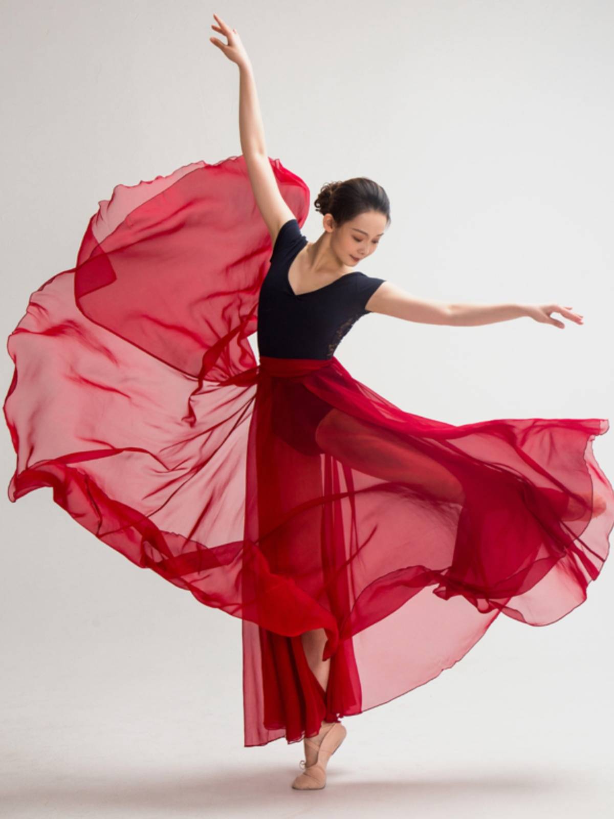 Classical dance clothing female elegant Xinjiang dance performance clothes half -bodies big skirt modern practice clothes