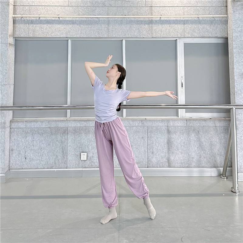 Student dance service women's short -sleeved shirt summer classical dance modern dance Chinese dance exercise uniforms are thin body training uniforms