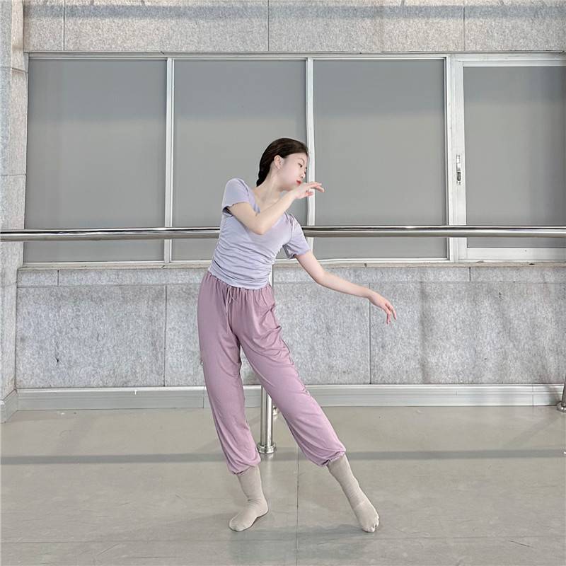 Student dance service women's short -sleeved shirt summer classical dance modern dance Chinese dance exercise uniforms are thin body training uniforms