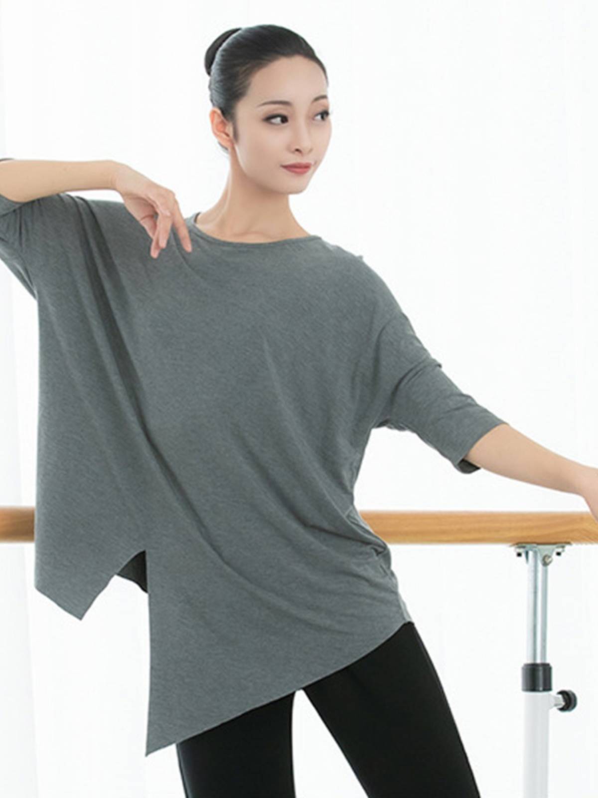 Modern dance exercise girl Modal loose dance jacket dance square sleeves irregular jacket teacher dance service
