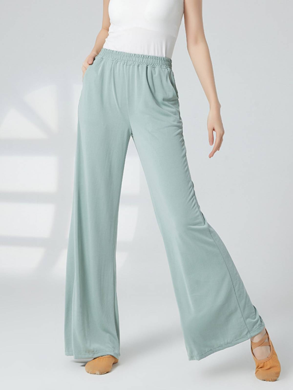 Modern dance wide -leg pants classical dance pants Chinese dance straight pants training clothing professional dance practice pants
