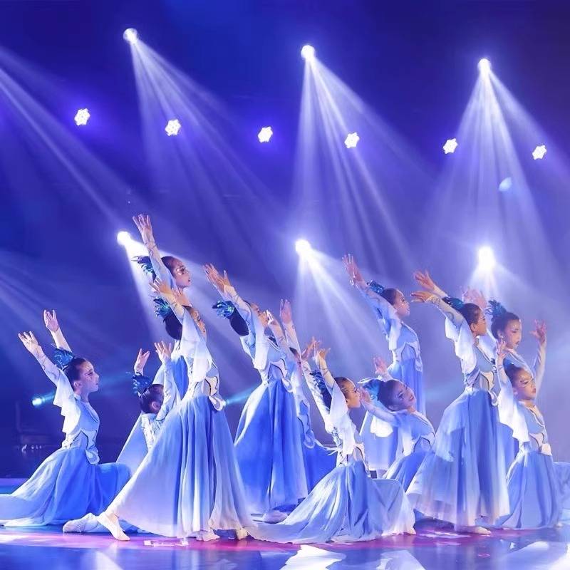♪ Like a mountain water moon dancer ♪