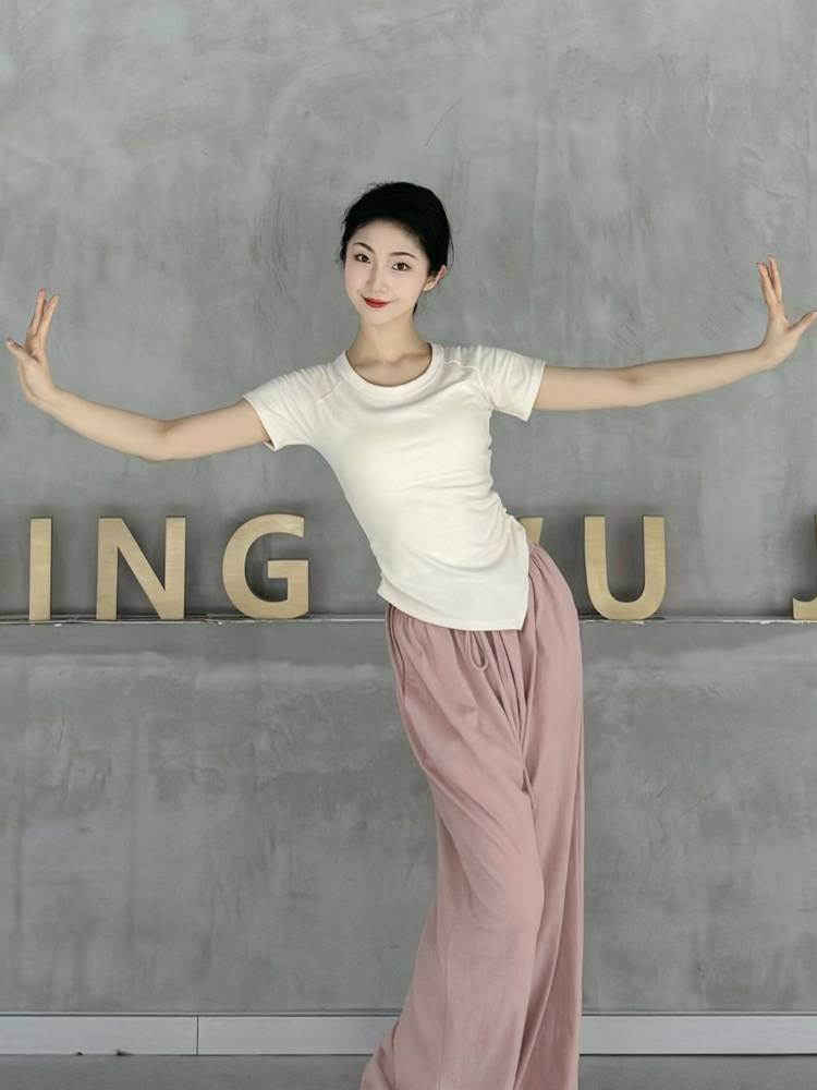 Dance training service summer modern dance training service female short -sleeved classical dance -shaped dress Chinese dance top training service