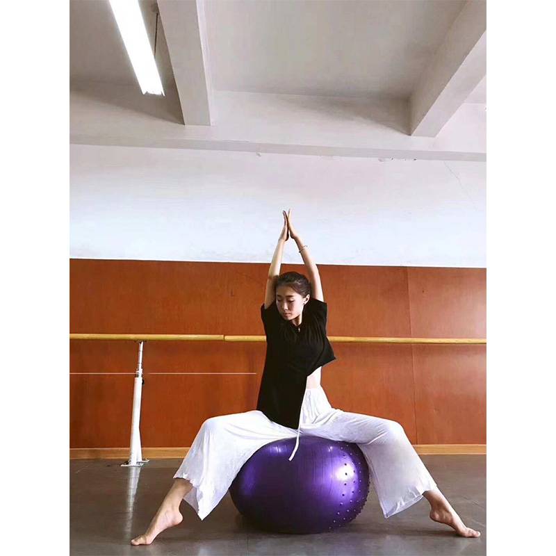 One -grid dance white wide -leg pants modern dance exercise skills all -point pants summer loose classical dance pants ancient style pants children