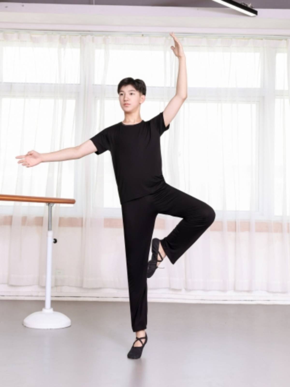 Dance service practice service men's loose student -shaped physical clothing modern dance Lauding dance Modal straight wide -leg pants