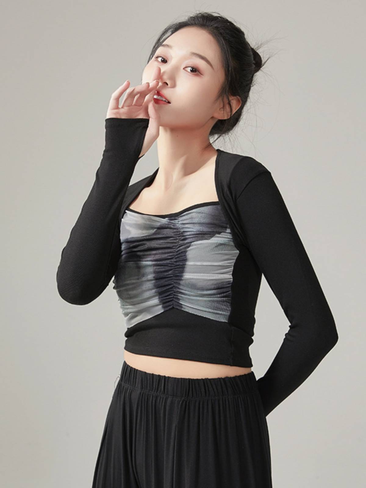 Modern dance adult long -sleeved top dance clothing shows thin short -sleeved teachers class classical dance exercises