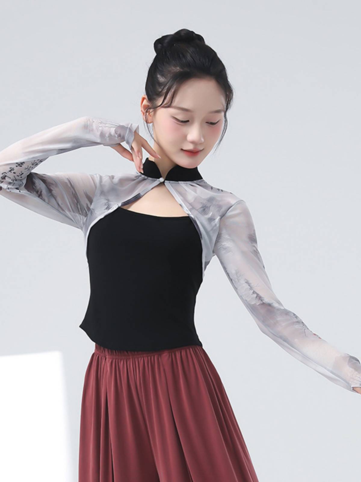 Modern dance exercise girl summer new net gauze design set refers to top dance daily body training clothing
