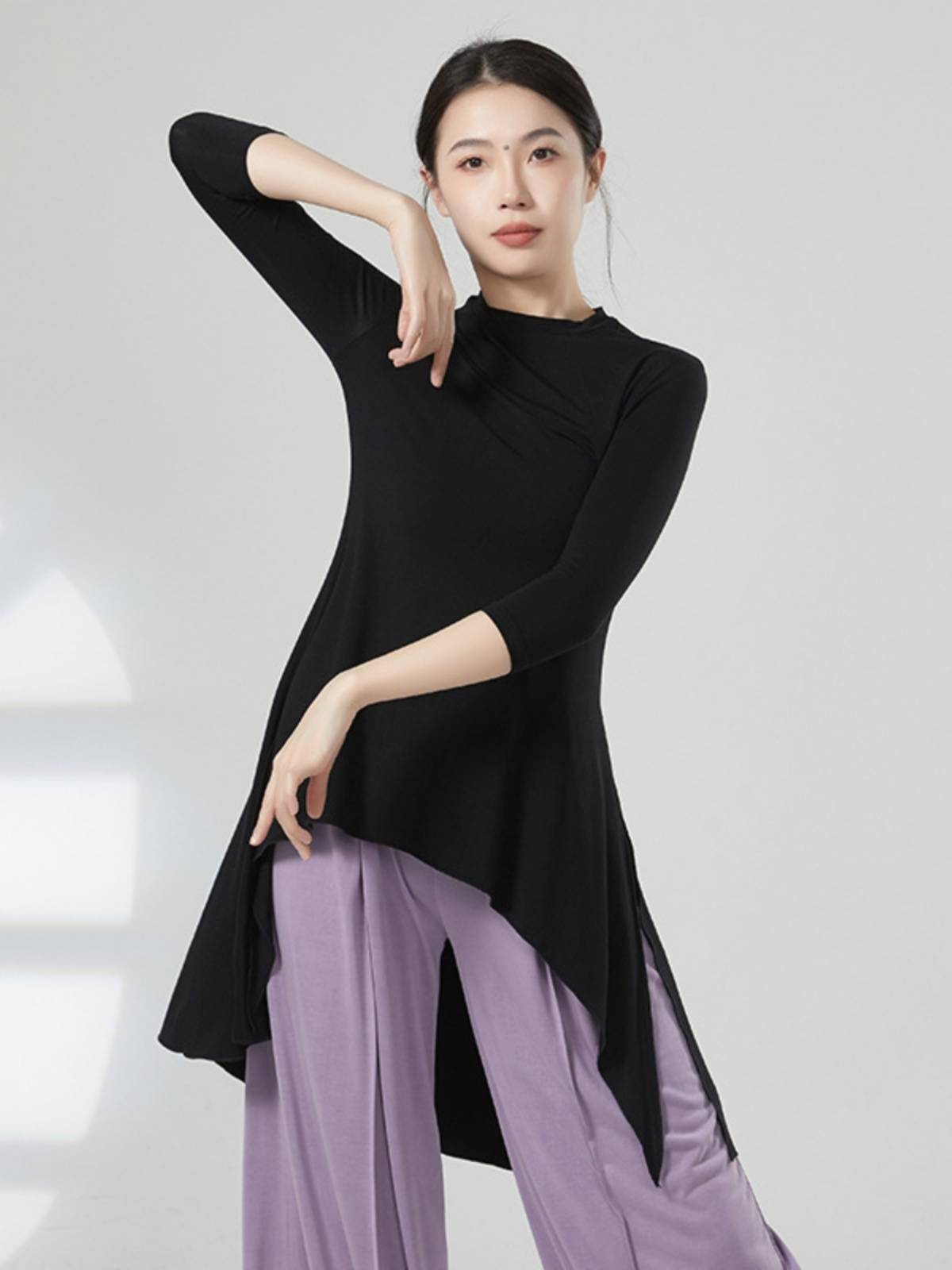 Modern dance service female five -point sleeve tops irregularly split the hem dance service training service teacher for class dedicated