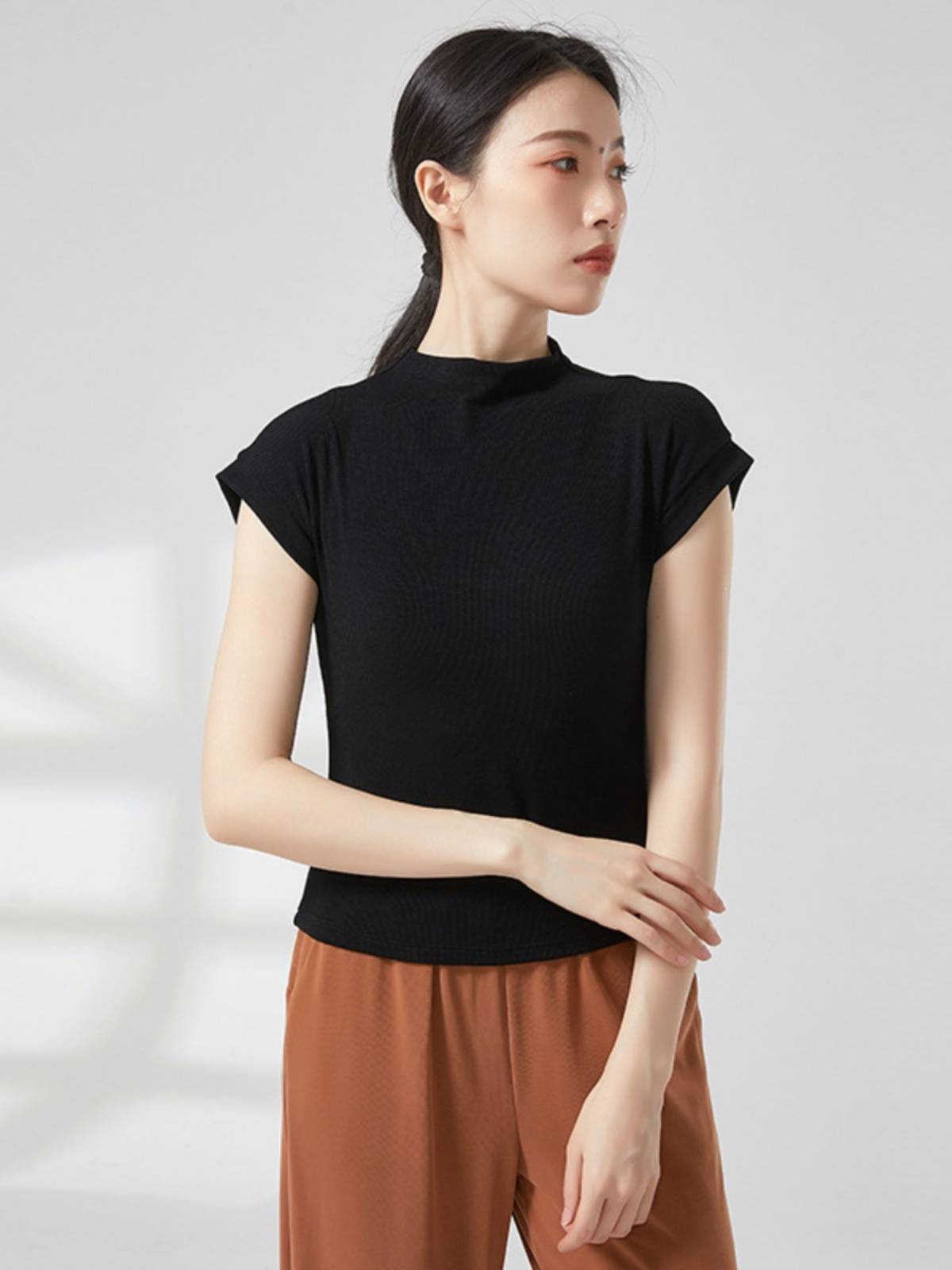 Modern dance exercises, high -necked sleeveless teachers, daily dance short -sleeved adult body dance clothes