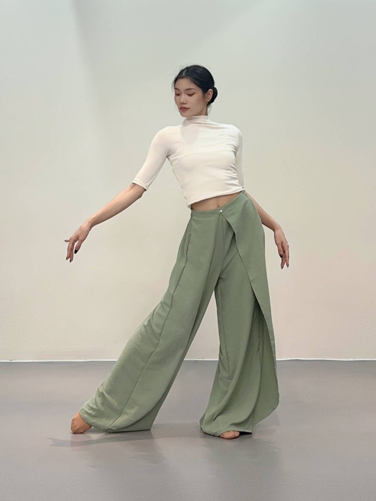 Modern dance pants straight wide leg pants Classical dance exercise suit Yamamoto pants female Chinese dance -shaped clothing